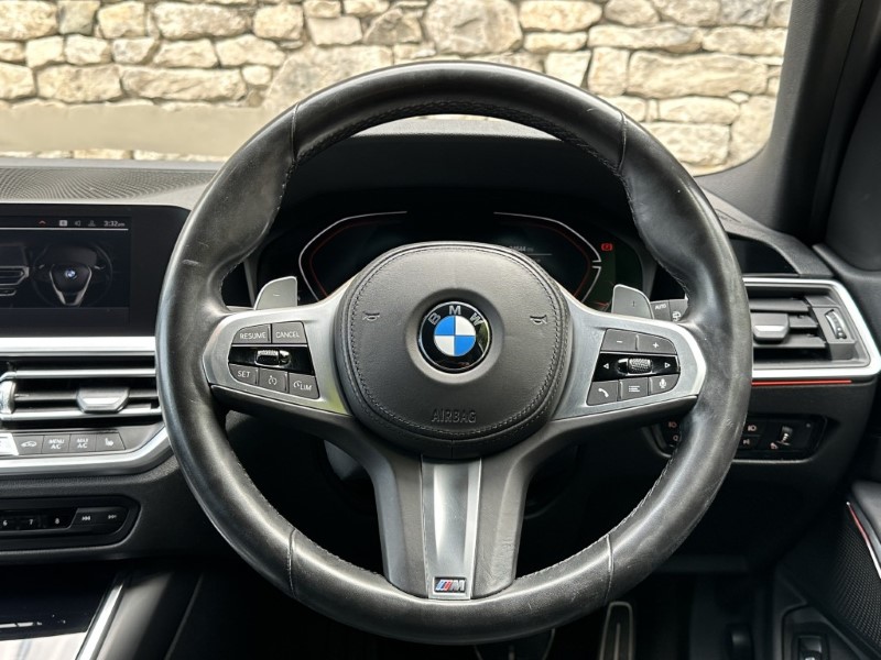 2021 (21) BMW 3 SERIES 330i M Sport Pro Edition Touring  5713338