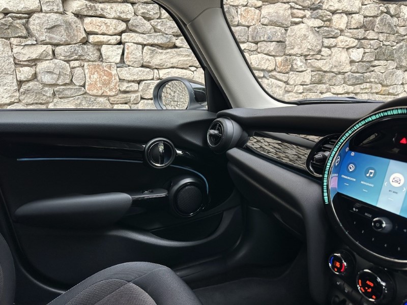 2023 (23) MINI HATCHBACK 1.5 Cooper Classic 5dr 5714911