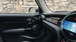 2023 (23) MINI HATCHBACK 1.5 Cooper Classic 5dr 5714911