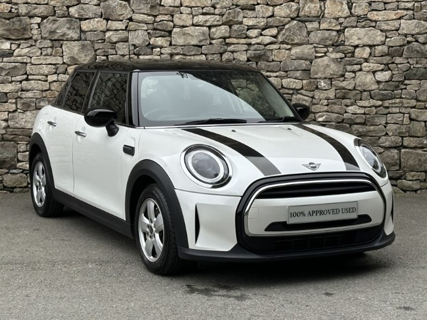 2023 (23) MINI HATCHBACK 1.5 Cooper Classic 5dr