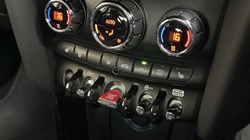 2023 (23) MINI HATCHBACK 1.5 Cooper Classic 5dr 5714915