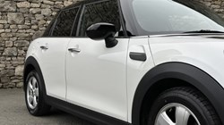 2023 (23) MINI HATCHBACK 1.5 Cooper Classic 5dr 5714963