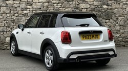 2023 (23) MINI HATCHBACK 1.5 Cooper Classic 5dr 1