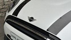 2023 (23) MINI HATCHBACK 1.5 Cooper Classic 5dr 5714923