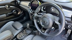 2022 (72) MINI HATCHBACK 2.0 John Cooper Works 3dr Auto 5702768