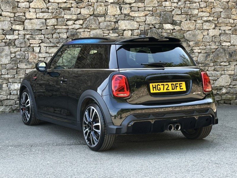 2022 (72) MINI HATCHBACK 2.0 John Cooper Works 3dr Auto 1
