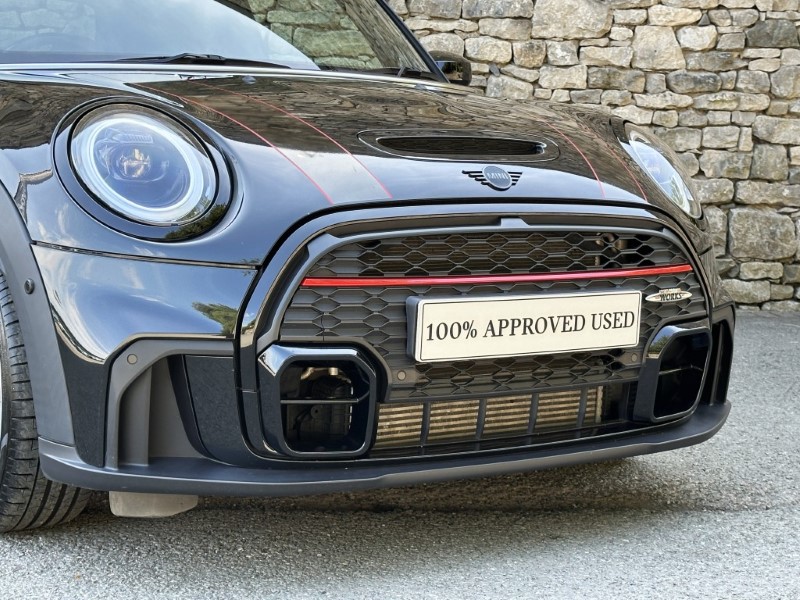 2022 (72) MINI HATCHBACK 2.0 John Cooper Works 3dr Auto 5702827