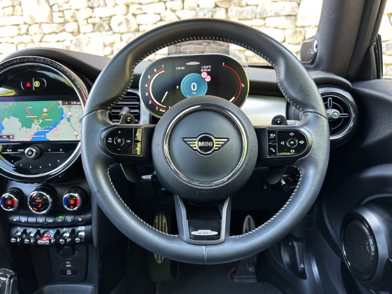 2022 (72) MINI HATCHBACK 2.0 John Cooper Works 3dr Auto 5702815