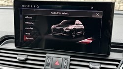 2022 (72) AUDI Q5 45 TFSI Quattro S Line 5dr S Tronic 5721089
