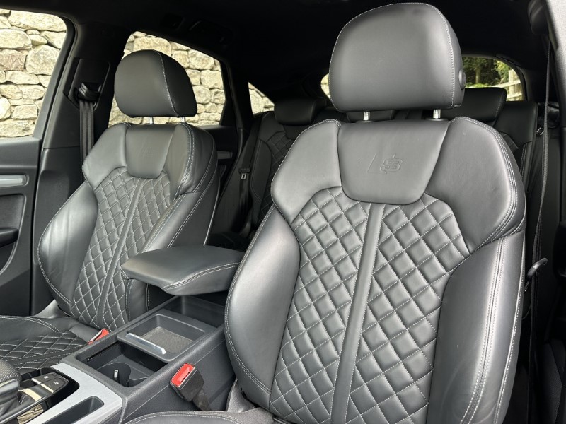 2022 (72) AUDI Q5 45 TFSI Quattro S Line 5dr S Tronic 5721075