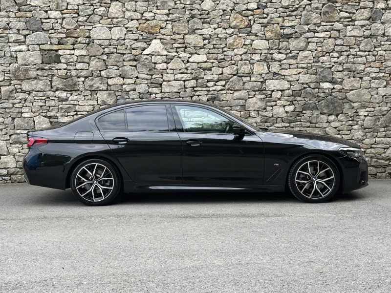 2020 (70) BMW 5 SERIES 520d MHT M Sport Saloon 5712935