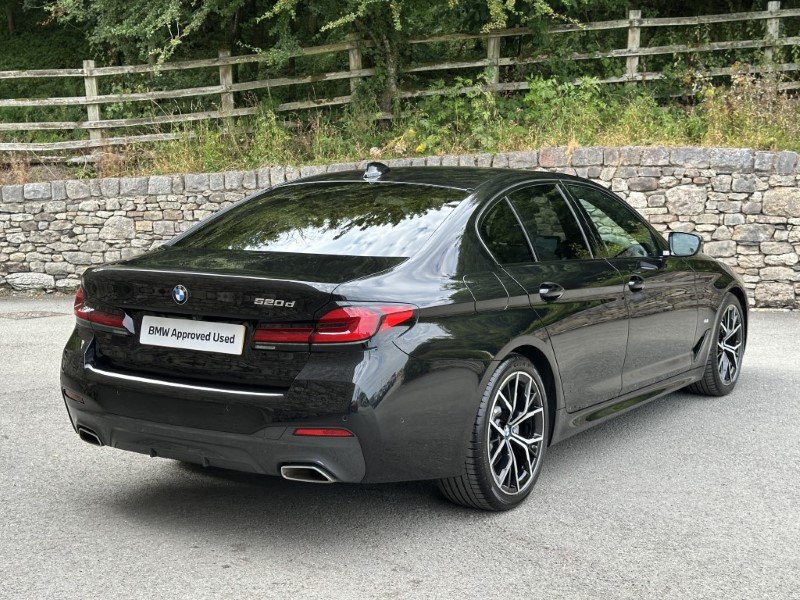 2020 (70) BMW 5 SERIES 520d MHT M Sport Saloon 5712974