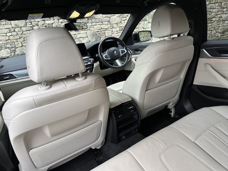 2020 (70) BMW 5 SERIES 520d MHT M Sport Saloon 5706627