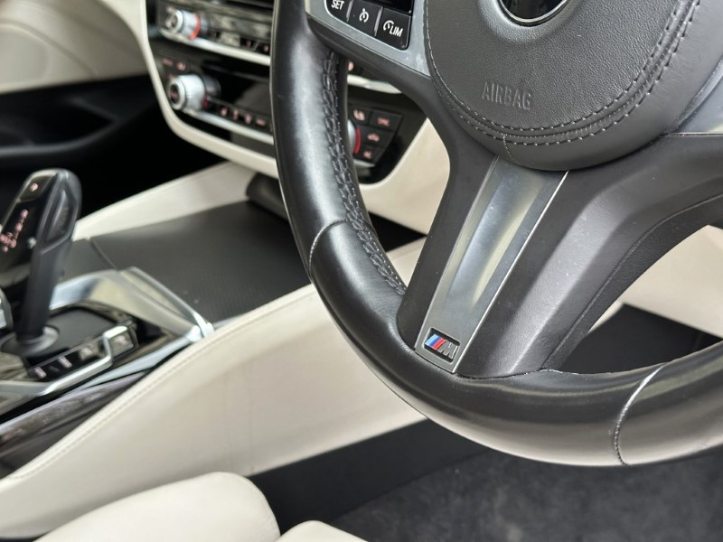 2020 (70) BMW 5 SERIES 520d MHT M Sport Saloon 5706585