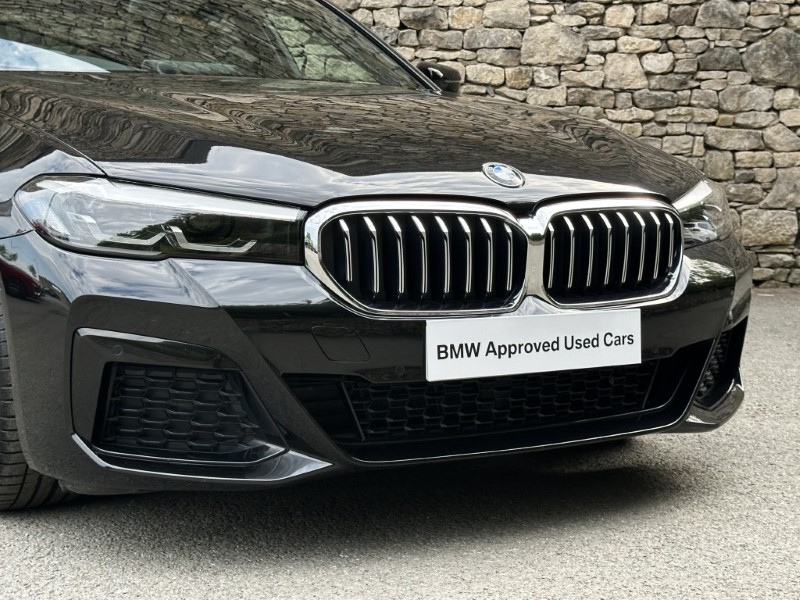 2020 (70) BMW 5 SERIES 520d MHT M Sport Saloon 5712966