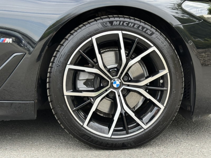 2020 (70) BMW 5 SERIES 520d MHT M Sport Saloon 5712971