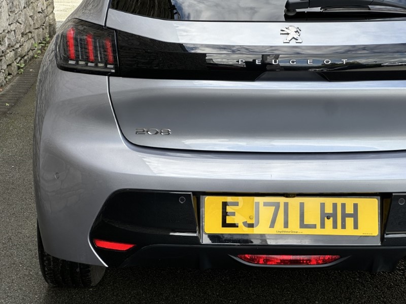 2021 (71) PEUGEOT 208 1.2 PureTech 100 Allure Premium 5dr EAT8 5728855