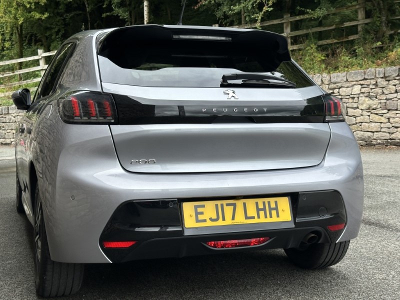 2021 (71) PEUGEOT 208 1.2 PureTech 100 Allure Premium 5dr EAT8 5725761
