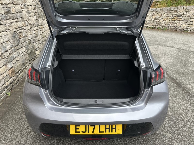 2021 (71) PEUGEOT 208 1.2 PureTech 100 Allure Premium 5dr EAT8 5725765