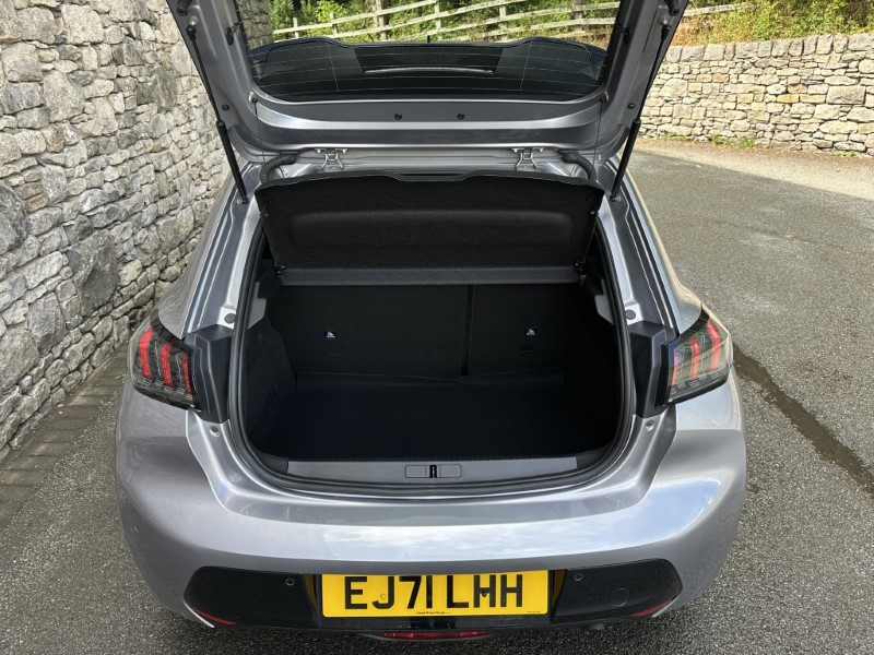 2021 (71) PEUGEOT 208 1.2 PureTech 100 Allure Premium 5dr EAT8 5728857