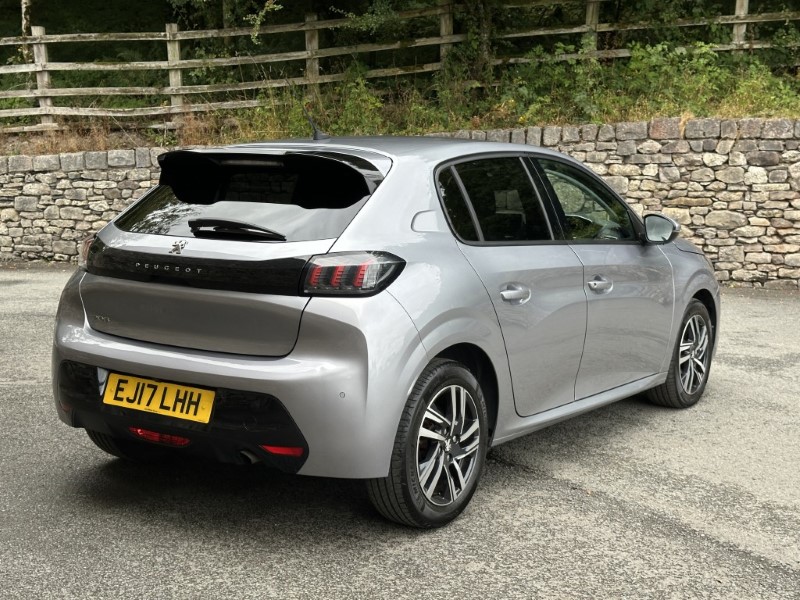 2021 (71) PEUGEOT 208 1.2 PureTech 100 Allure Premium 5dr EAT8 5725819