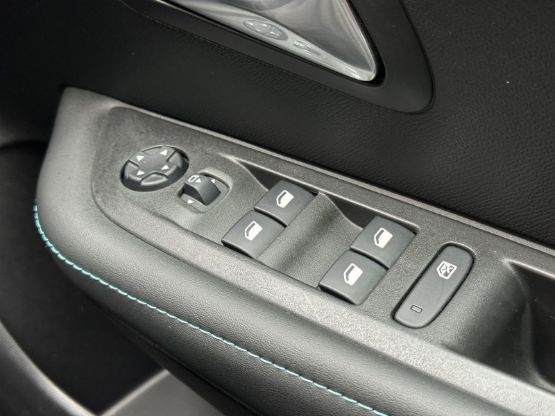 2021 (71) PEUGEOT 208 1.2 PureTech 100 Allure Premium 5dr EAT8 5725774