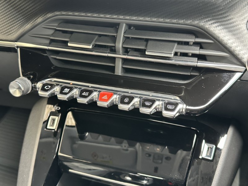 2021 (71) PEUGEOT 208 1.2 PureTech 100 Allure Premium 5dr EAT8 5725780