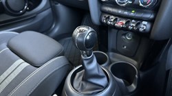 2021 (71) MINI HATCHBACK 2.0 Cooper S Classic 3dr 5805913