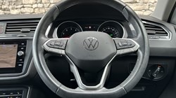 2022 (22) VOLKSWAGEN TIGUAN 1.5 TSI 150 Active 5dr DSG 5740250