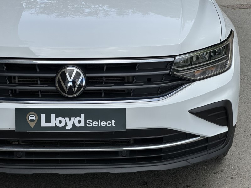 2022 (22) VOLKSWAGEN TIGUAN 1.5 TSI 150 Active 5dr DSG 5740231
