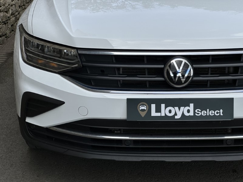 2022 (22) VOLKSWAGEN TIGUAN 1.5 TSI 150 Active 5dr DSG 5740230