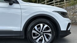 2022 (22) VOLKSWAGEN TIGUAN 1.5 TSI 150 Active 5dr DSG 5740272