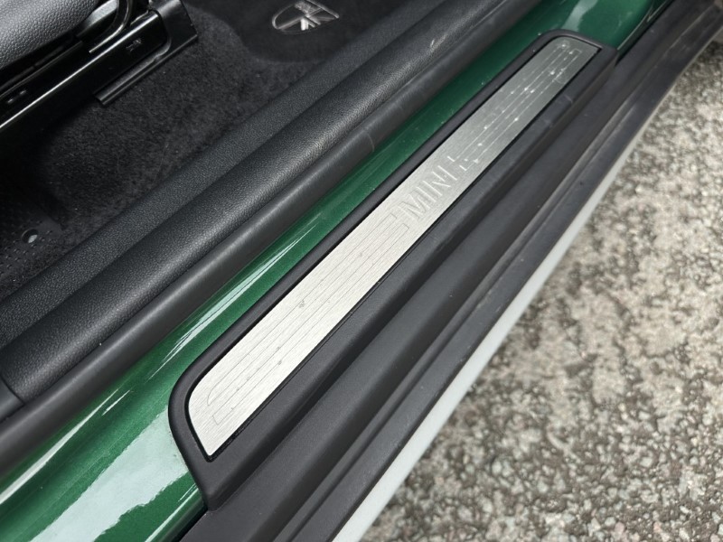 2022 (72) MINI COUNTRYMAN 1.5 Cooper Exclusive 5dr  5725213