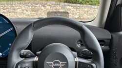 2025 (75) MINI COOPER 2.0 S Classic 5dr Auto 5788020