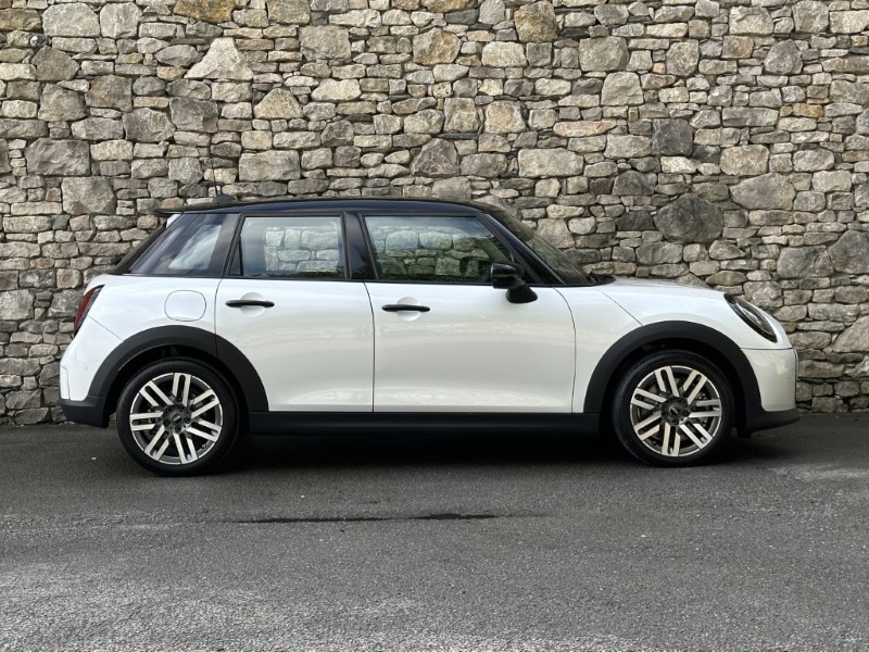 2025 (75) MINI COOPER 2.0 S Classic 5dr Auto 5788034