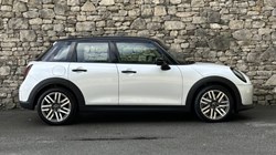 2025 (75) MINI COOPER 2.0 S Classic 5dr Auto 5788034