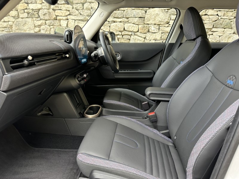 2025 (75) MINI COOPER 2.0 S Classic 5dr Auto 5787993