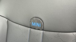 2025 (75) MINI COOPER 2.0 S Classic 5dr Auto 5787997