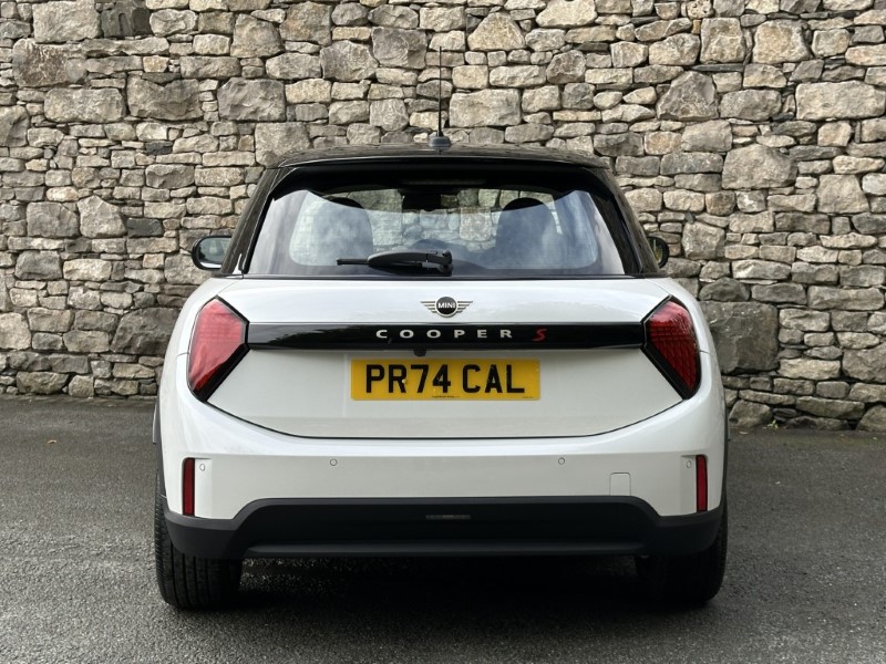 2025 (75) MINI COOPER 2.0 S Classic 5dr Auto 5788006