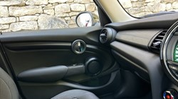 2019 (19) MINI HATCHBACK 1.5 Cooper Classic II 5dr Auto 5744262