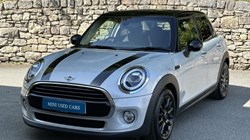 2019 (19) MINI HATCHBACK 1.5 Cooper Classic II 5dr Auto 5744302