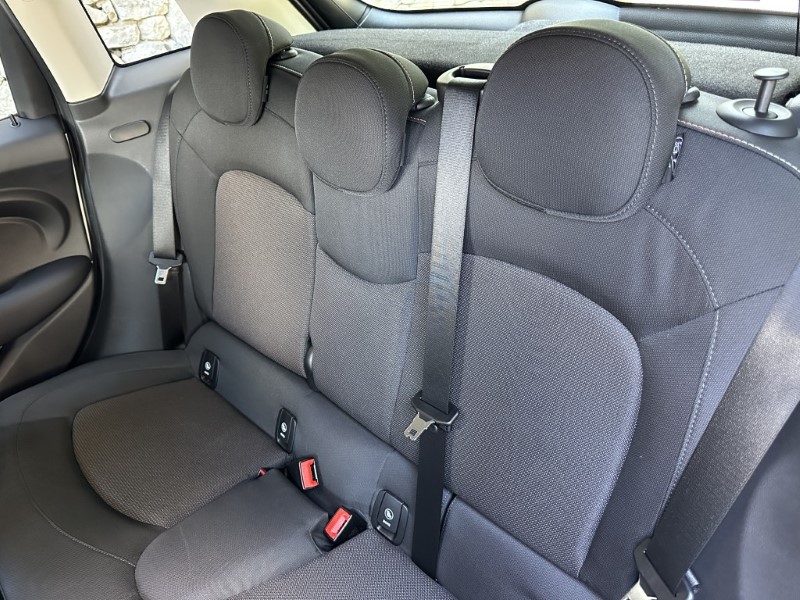 2019 (19) MINI HATCHBACK 1.5 Cooper Classic II 5dr Auto 5744280