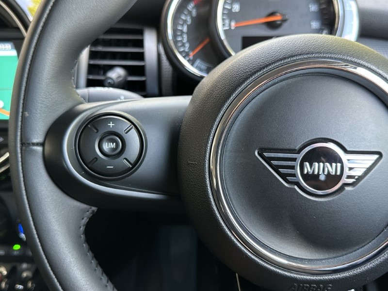 2019 (19) MINI HATCHBACK 1.5 Cooper Classic II 5dr Auto 5744269