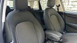 2019 (19) MINI HATCHBACK 1.5 Cooper Classic II 5dr Auto 5744271