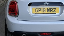 2019 (19) MINI HATCHBACK 1.5 Cooper Classic II 5dr Auto 5744257