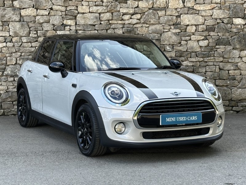 2019 (19) MINI HATCHBACK 1.5 Cooper Classic II 5dr Auto