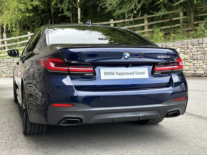 2022 (72) BMW 5 SERIES 520d MHT M Sport 4dr Saloon 5791523