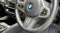 2022 (72) BMW 5 SERIES 520d MHT M Sport 4dr Saloon 5791530