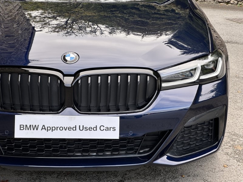 2022 (72) BMW 5 SERIES 520d MHT M Sport 4dr Saloon 5791546