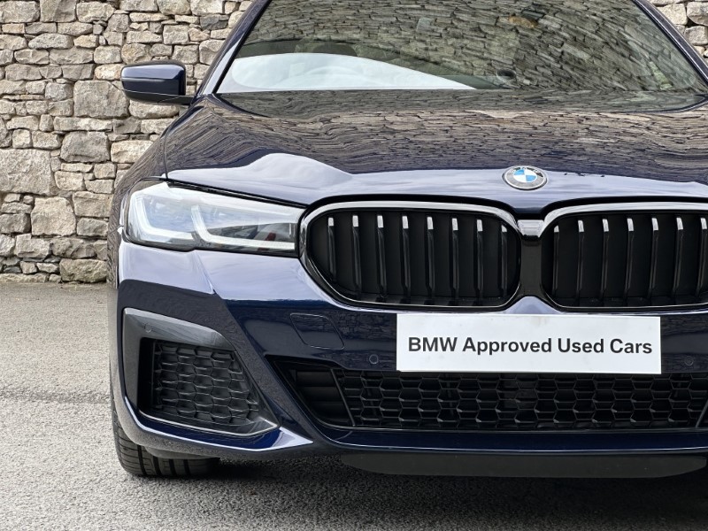 2022 (72) BMW 5 SERIES 520d MHT M Sport 4dr Saloon 5791585